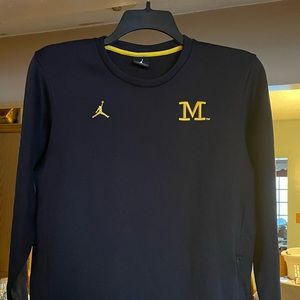 Michigan Jordan pull over